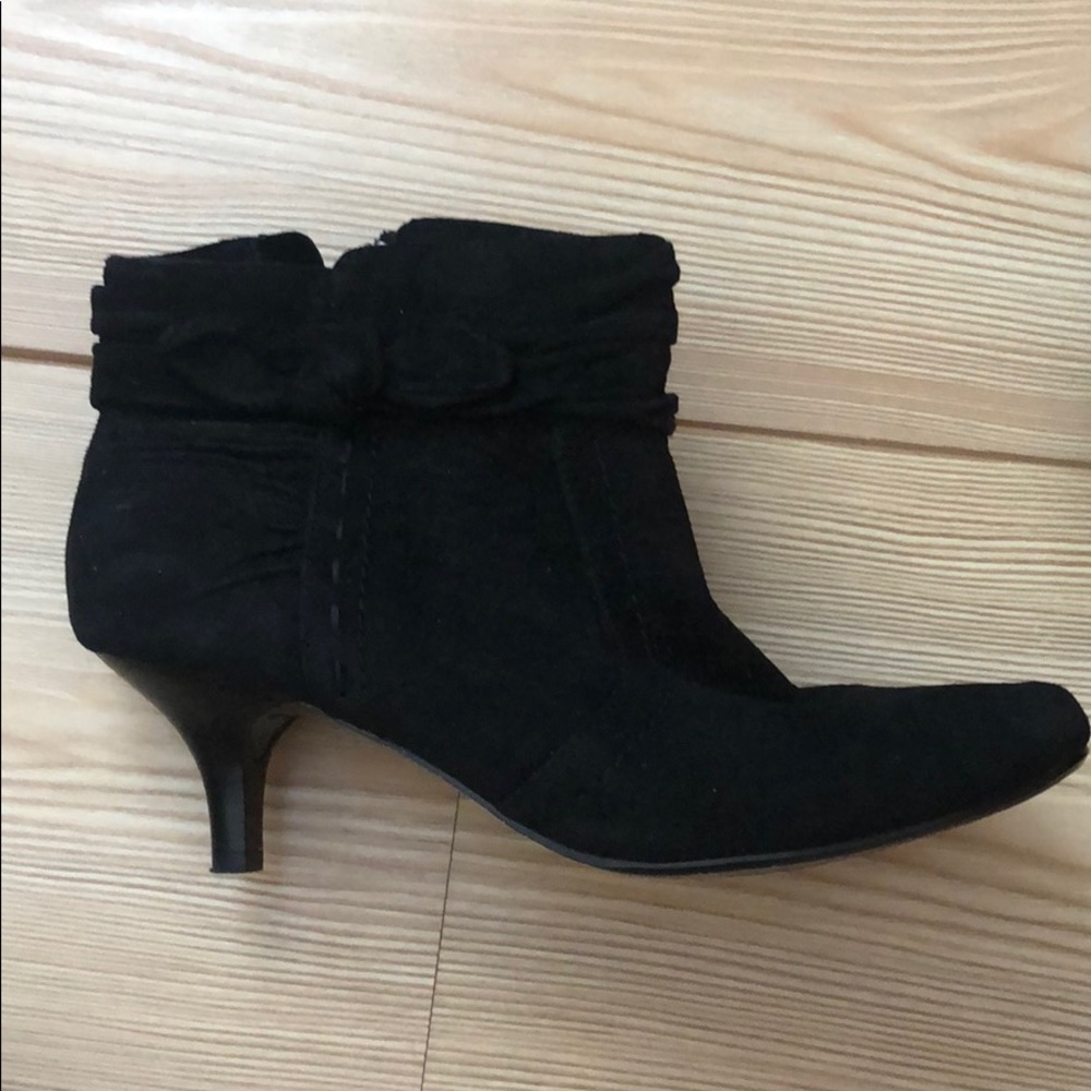 Booties - Picture 3 of 5